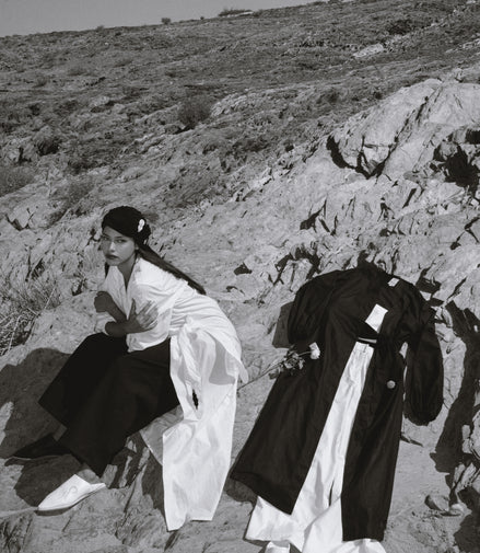 LA ROBE  CACHE-COEUR