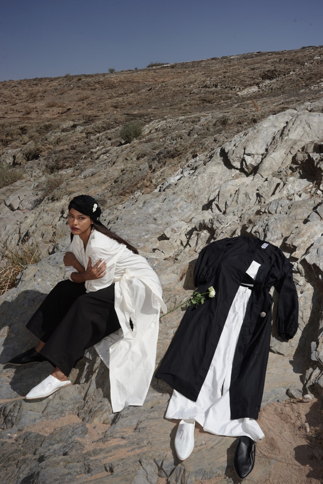 LA ROBE  CACHE-COEUR