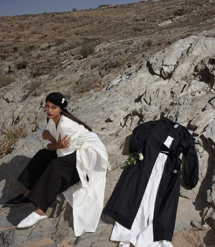 LA ROBE  CACHE-COEUR