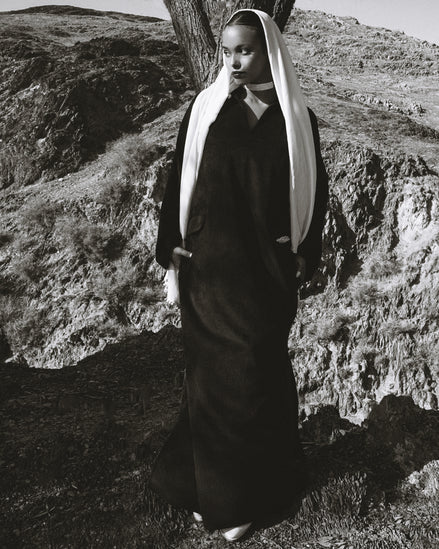 LA ROBE  DROITE