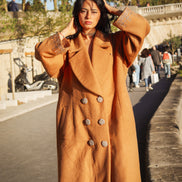 LE MANTEAU